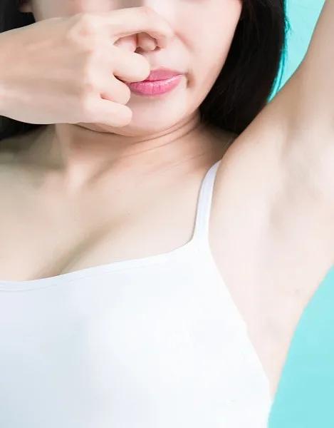 出汗多不等于腋臭，有异味也不一定是狐臭 一文带你认清汗臭与腋臭的真相